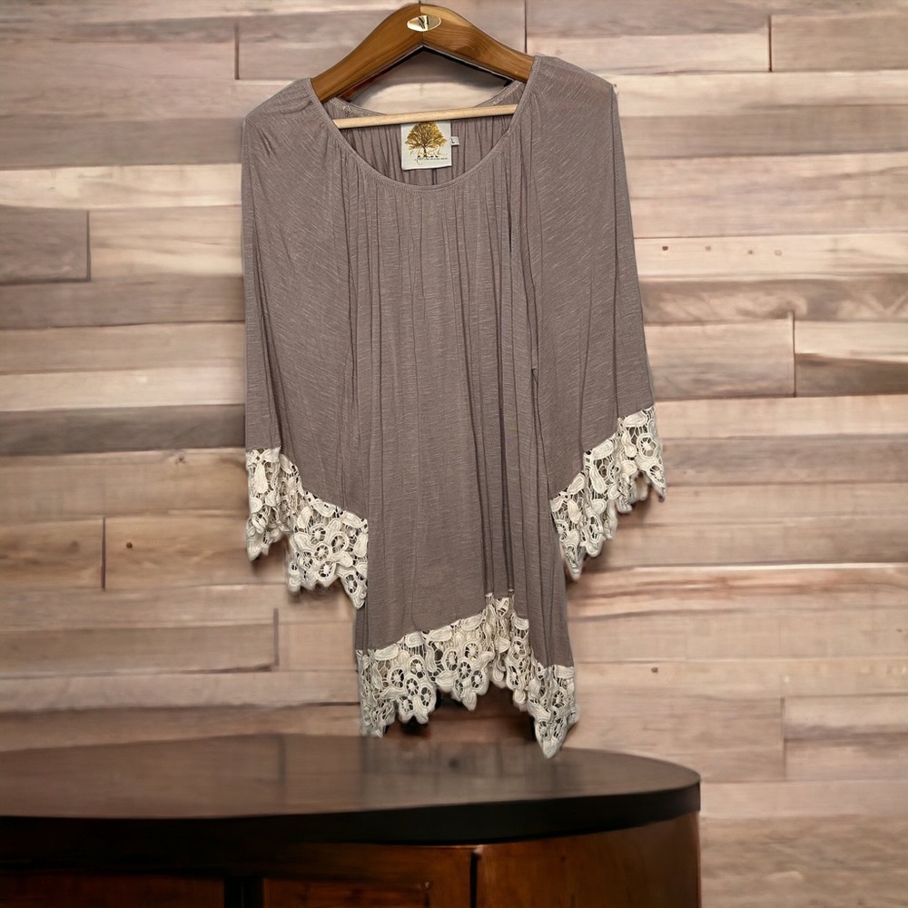 Missy Robertson Dress Woman's short tunic L lace edge brown cream Dolman Sleeve